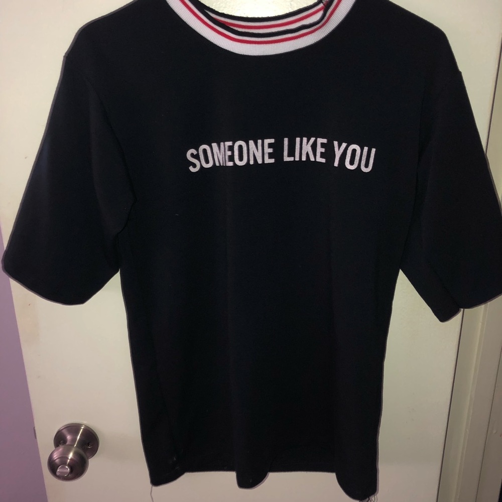 Tee shirt